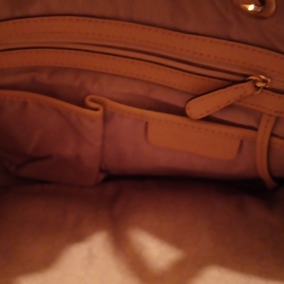 Michael Kors - Picture 5 of 5